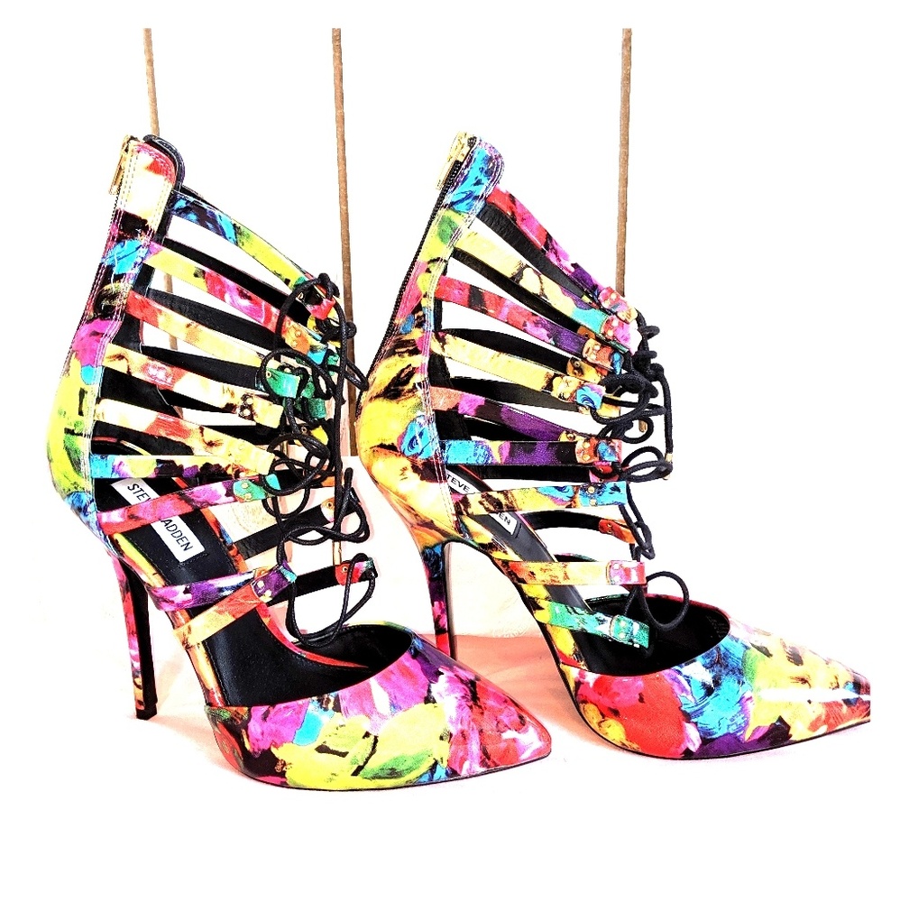 Steven Madden Size 10 Floral Lace Up Shoe
